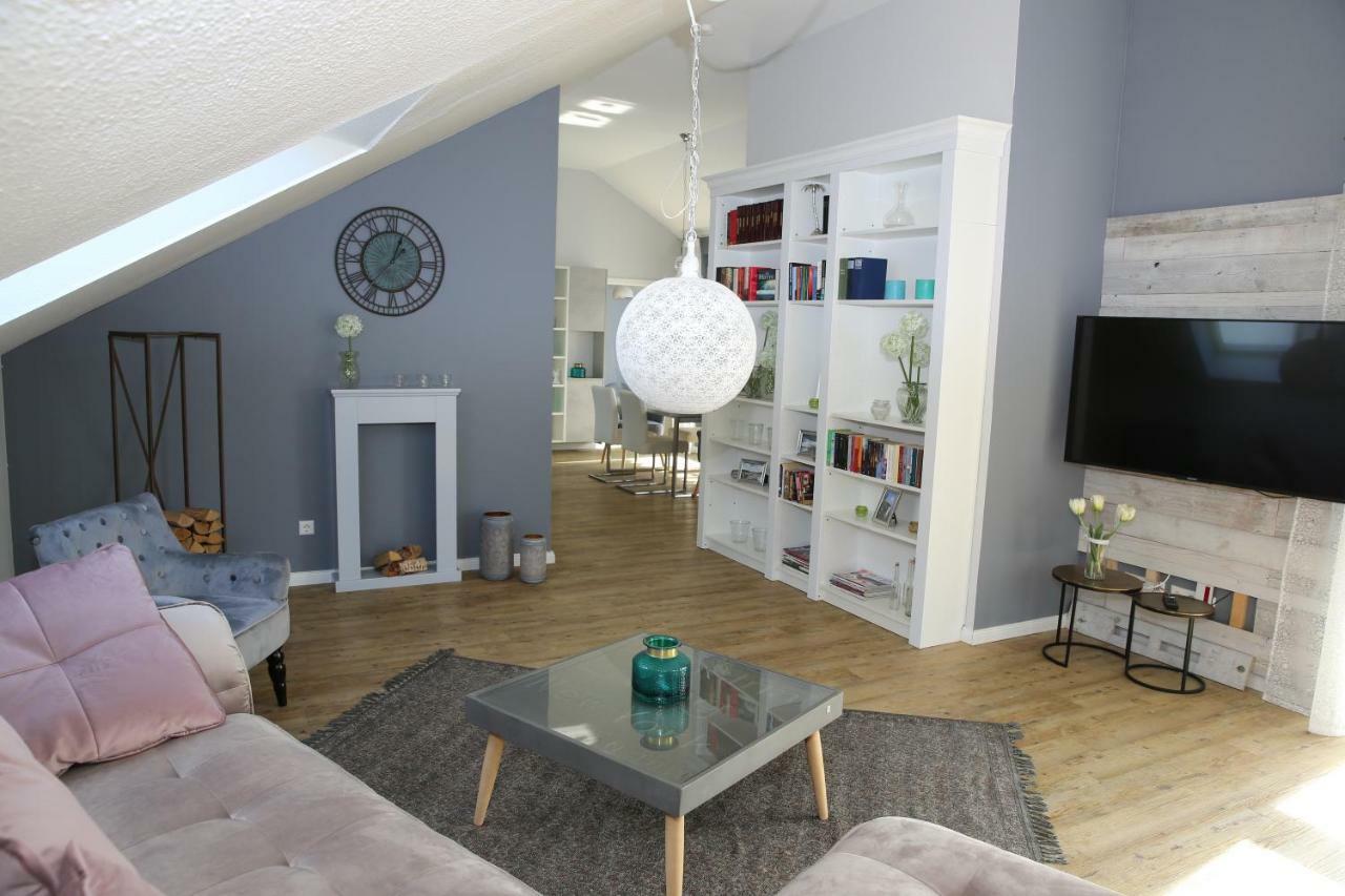 Apartment Mit Designerkueche, Loggia Ludwigsburg Nahe Stuttgart المظهر الخارجي الصورة